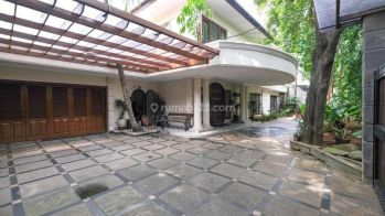 Jual Rumah Siap Huni Terawat Baik di Lokasi Premium Menteng