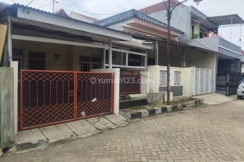 Disewakan Rumah Di Harapan Indah 1 Bekasi