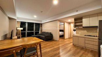 Apt Hollad Village 2 BR Strategis Jakpus Baru Fully Furnished