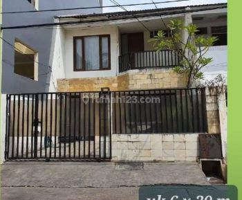 Rumah Daerah Kelapa Gading