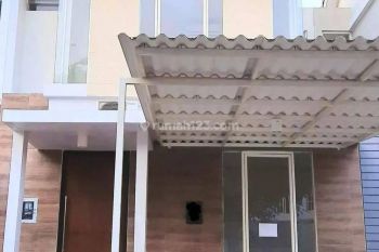 Rumah Semi Furnished Northwest Park Lake Citraland Surabaya Barat