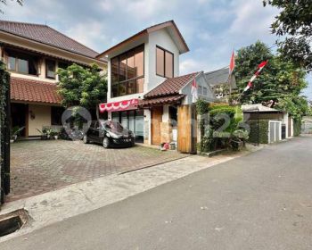 Dijual Rumah Jati Padang Lokasi Strategis Lingkungan Tenang Dekat Tol