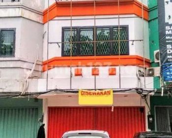 Ruko Bagus 3,5 Lantai Ukuran 5x15m Di Cirendeu
