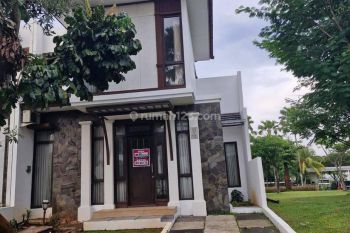 Rumah 2 lantai  dekat mall aeon dan stasiun kereta 2 Lantai Bagus