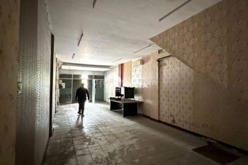 Jual cepat, ruko pinggir jalan raya besar, bisa nego!