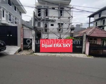 Dijual Rumah Kos Kosan dan Rumah Induk di Radio Dalam