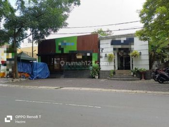 Rumah usaha di Jl sayap Riau Dekat Asia Afrika