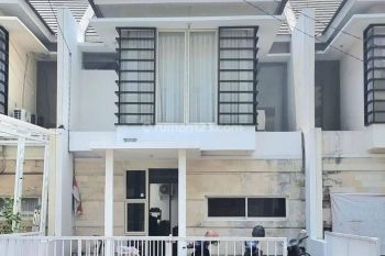 Dijual Rumah Minimalis Dua Lantai Perumahan Ikip Gunung Anyar Rungkut