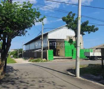 GUDANG SEWA GOOD CONDITION MASUK TRUCK TRONTON 12 FEET
