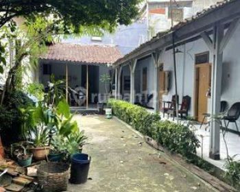 Rumah jl Cicendo Cocok utk Kantor, Klinik, Kost, Gudang