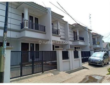 rumah di jati asih pondok gede