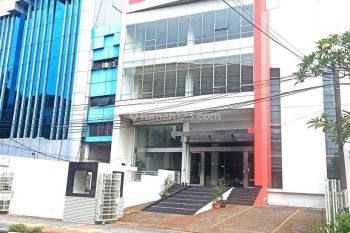 Gedung Kantor Ex Showroom Inc Lift 4,5 Lantai, Jakarta Pusat