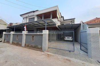 Rumah Elite dekat 2 pintu tol di Jatibening Bekasi