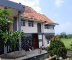 thumbnail-dijual-rumah-villa-2-lantai-strategis-dekat-pantai-palabuhanratu-12