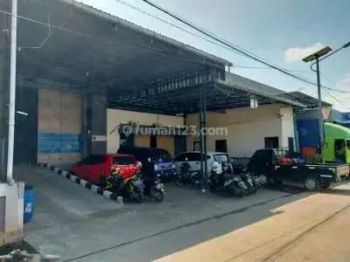 Sale Gudang: Gudang Gede Bege