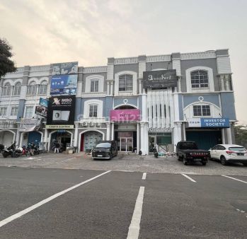 Ruko di Bolsena Blok F2 Dan F3 Gading Serpong, Tangerang