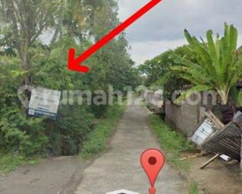 Tanah Kapling Strategis 700m2 Dapat 2 Jalan Hook di Lovina Bali
