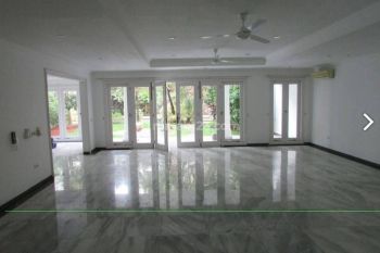 A 2 Storey, 6 Bed,6bath With Pool And Yard At Kemang Jakarta Selatan
