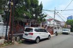 thumbnail-rumah-2-lantai-shm-dekat-perkantoran-di-tebet-jakarta-selatan-9