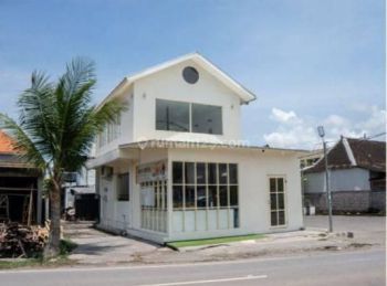 Disewakan Komersial di Pererenan Canggu. Cocok untuk Resto/ Bakery/ Boutique/