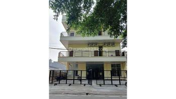 Ruko Hoek Kuning Muda, Kelapa Gading