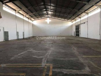 Gudang Akses Kontainer di Kopo Bandung