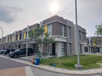 Sewa rumah pik2 2 kamar tidur hook 2 lantai