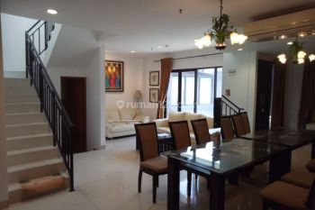Apartment Cosmo Park Full Furnished, Jakarta Pusat