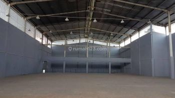 Gudang luas akses Kontainer di Bogor