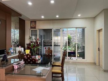 Dijual cepat Rumah di  golf lake residences