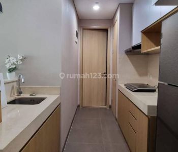2 bedroom Apartemen cantik Furnished Holland Village