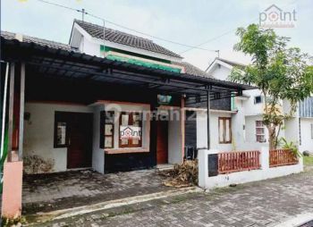 Rumah Hunian Second Cluster One Gate Bolon Colomadu