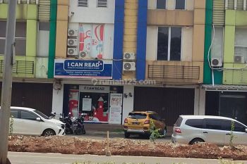 Disewakan ruko 3 lantai terdepan di grand wisata