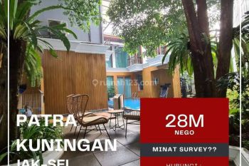 FOR SALE :
MODERN TROPICAL HOUSE 
AREA PATRA KUNINGAN JAKARTA
