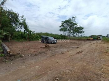 Kawasan Perum Elit, 900 Mtr Jl Godean Km 9