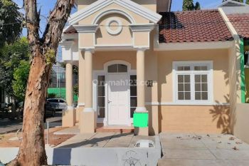 Rumah Hook di sektor 9 Bintaro Jaya