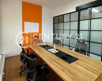 Disewakan Office Soho Capital Semi Furnished Lantai Tinggi