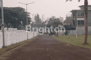 Kavlinng View Golf Paramount Hill Golf Residence Gading Serpong