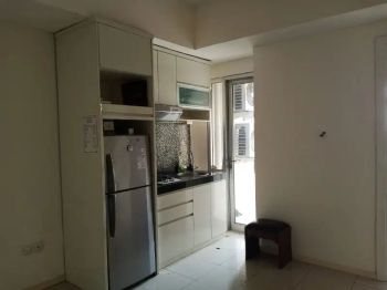 apartemen green lake sunter 2 kamar semi furnish