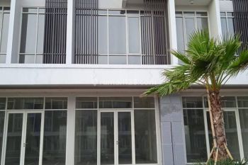 Disewakan 2 Ruko Jejer North West Boulevard