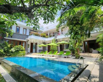 Luxury Villa Dekat Pantai Nelayan Canggu