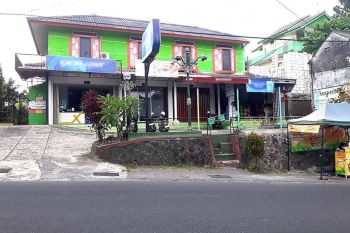 Ruko dan Kos Strategis di Tepi Jalan Candi Gebang