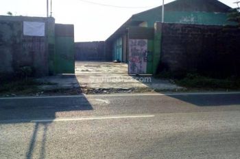 Gudang di Jalan Raya Ampeldento Pakis