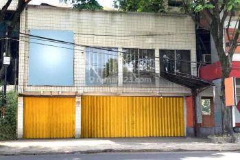 Ruko 3 Lantai Strategis di Jl Letjen Sutoyo Kota Malang