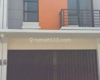 Ruko Cocok Untuk Kantor di Taman Kopo Katapang