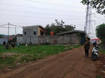 Tanah Strategis Cocok Bangun Cluster 500 Meter Pintu Tol Limo