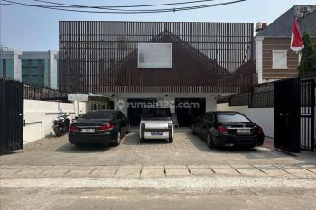 DIJUAL RUMAH MENTENG - RADEN SALEH COCOK UNTUK KANTOR, ZONA KOMERSIL