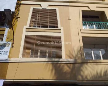 Disewakan Ruko di Daerah Cengkareng Jakarta Barat M R