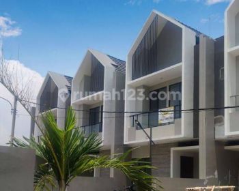 Rumah Baru 2 Lantai Paling Murah di Batununggal Indah Bandung