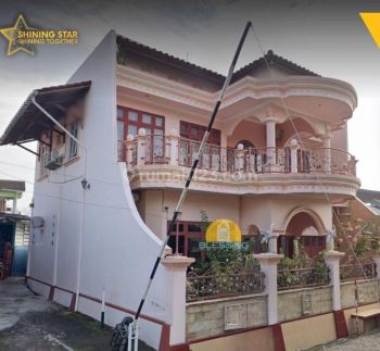 Rumah Bagus di Tembalang 2 Lantai SHM Selatan